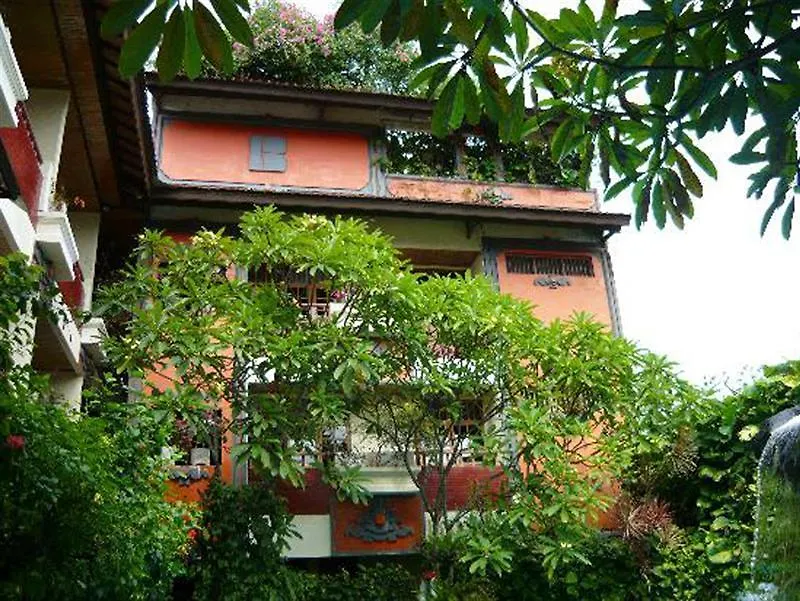 קוטה לומבוק Green Garden Hotel קוטה לומבוק