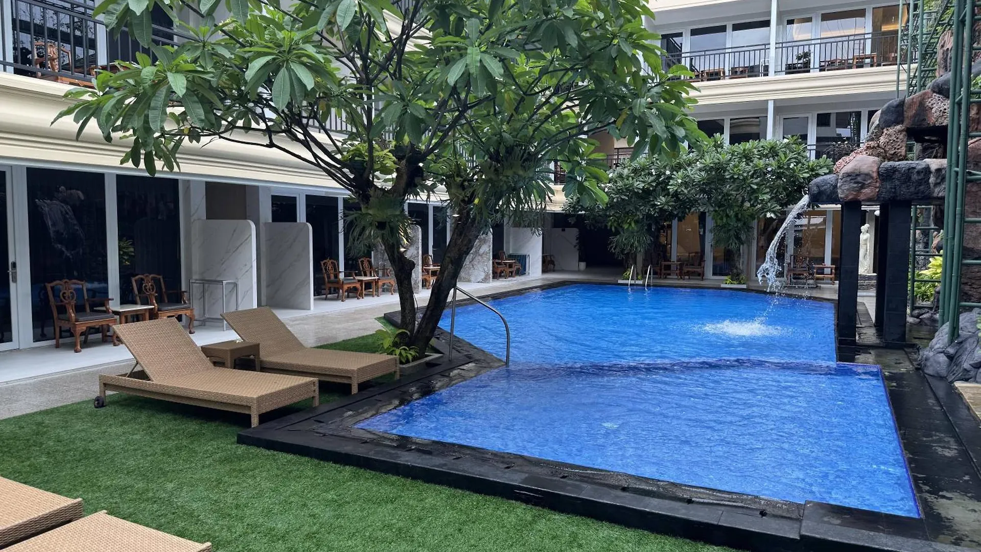 Green Garden Hotel Kuta Lombok Ινδονησία